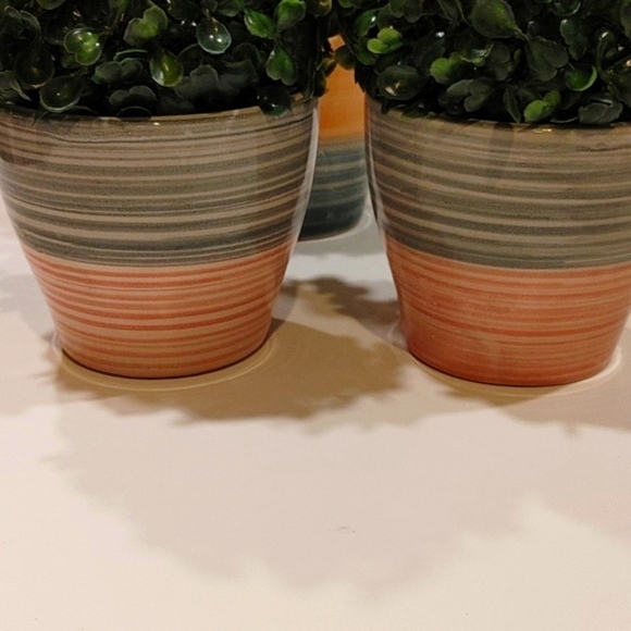 Ceramic Succulent Planters Set of 3 Garden Plants Gray and Peach 4" X 3.5" EUC - Picture 6 of 12